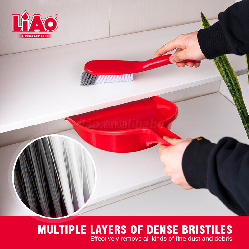 LIAO Dustpan & Brush Set  C130011