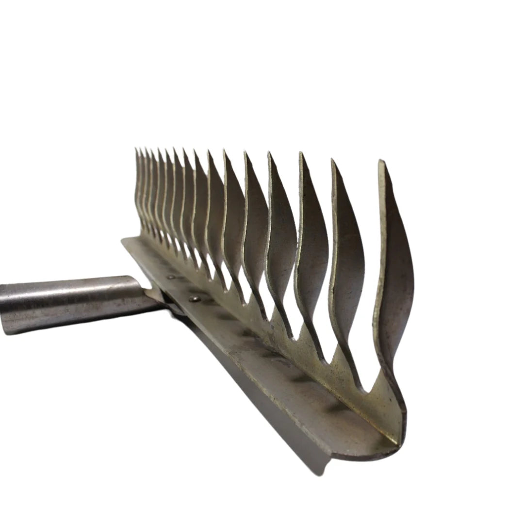 Sharp 16 Teeth Rake